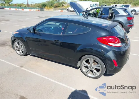 2012 Hyundai Veloster Base W/Red/Black из США, поврежденный, VIN KMHTC6AD7CU073044